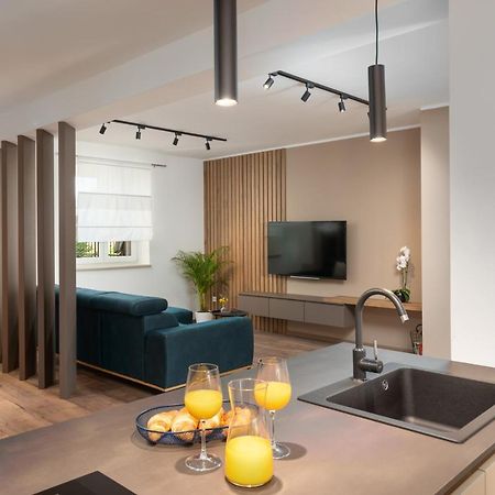 Holiday Home Maslina Пореч Екстериор снимка