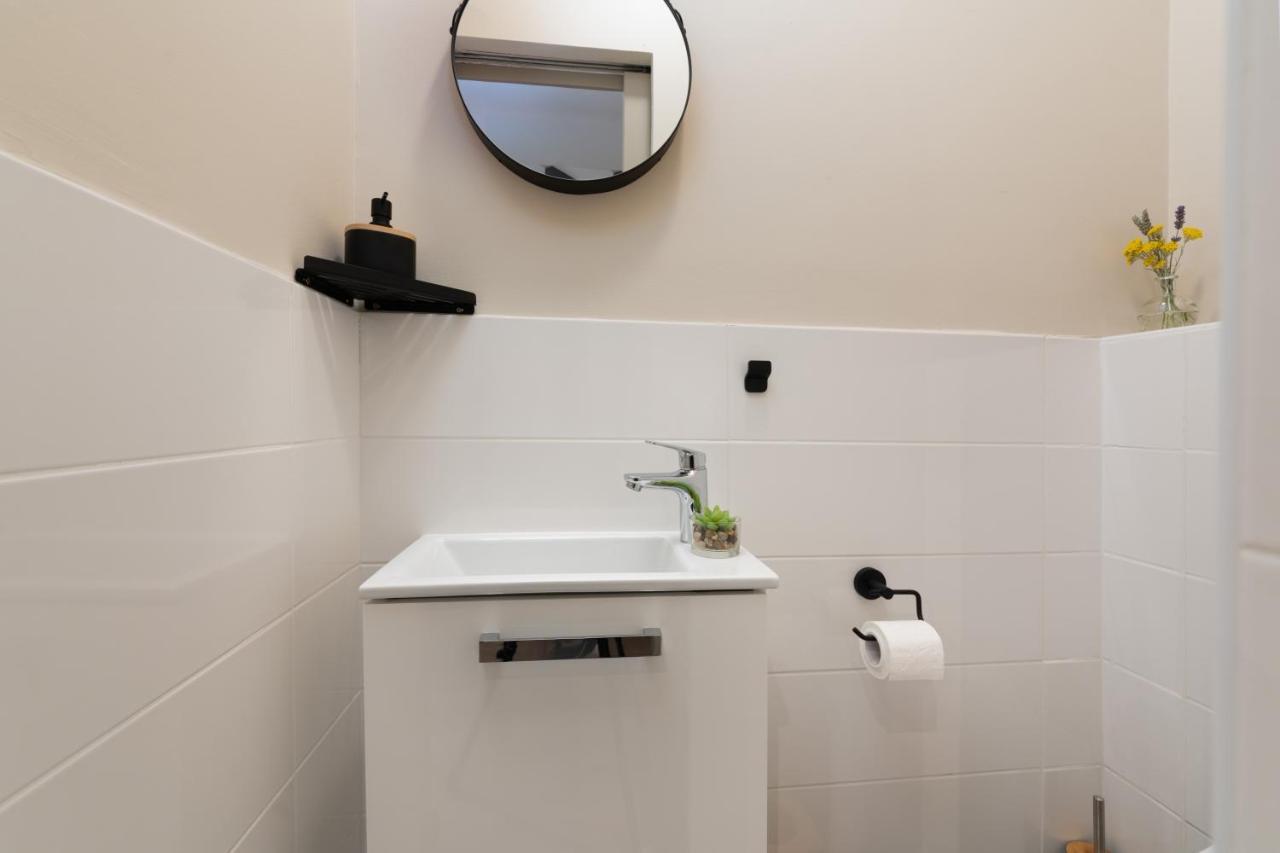 Holiday Home Maslina Пореч Екстериор снимка