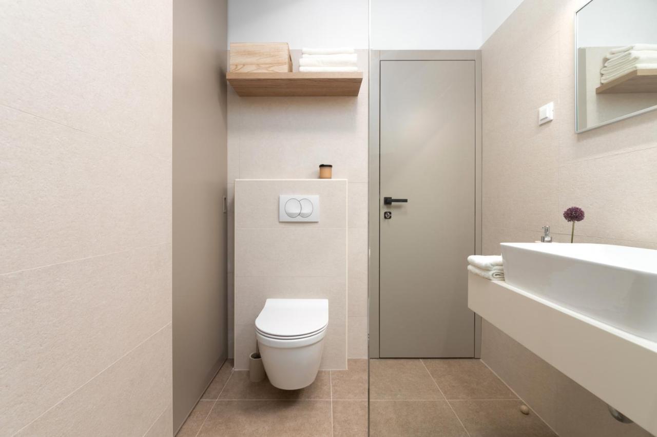 Holiday Home Maslina Пореч Екстериор снимка
